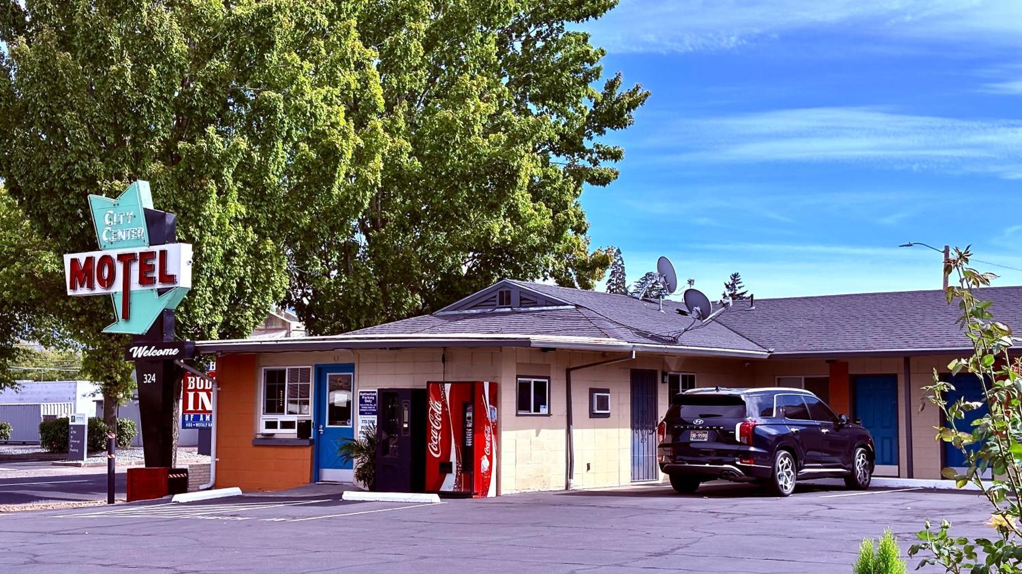 City Center Motel Medford Exterior photo