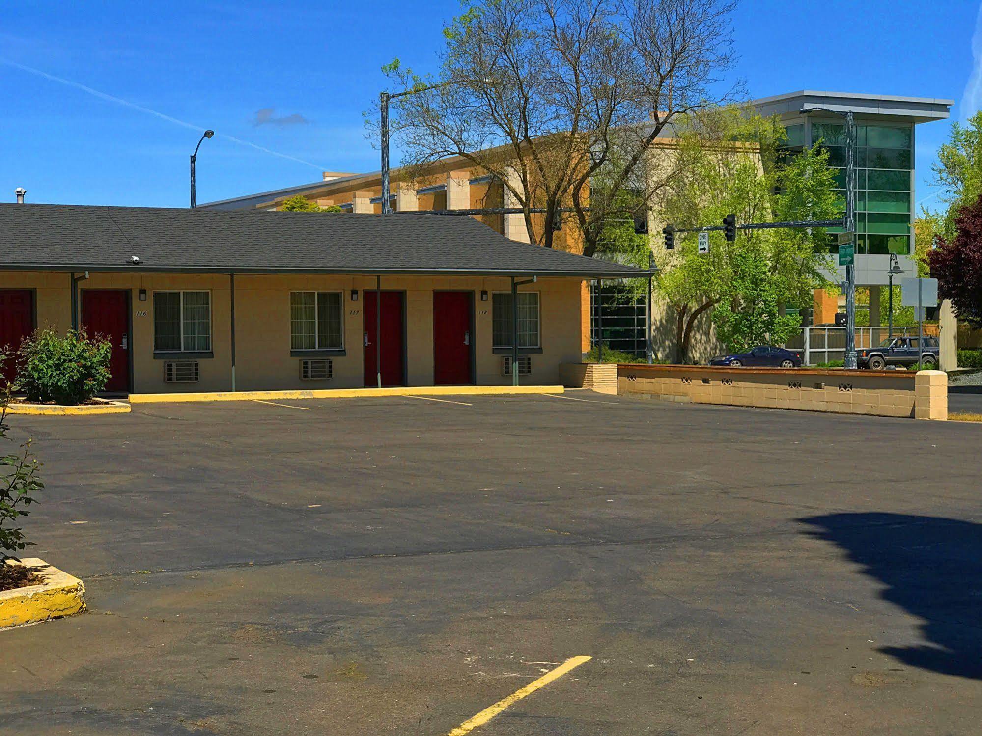 City Center Motel Medford Exterior photo